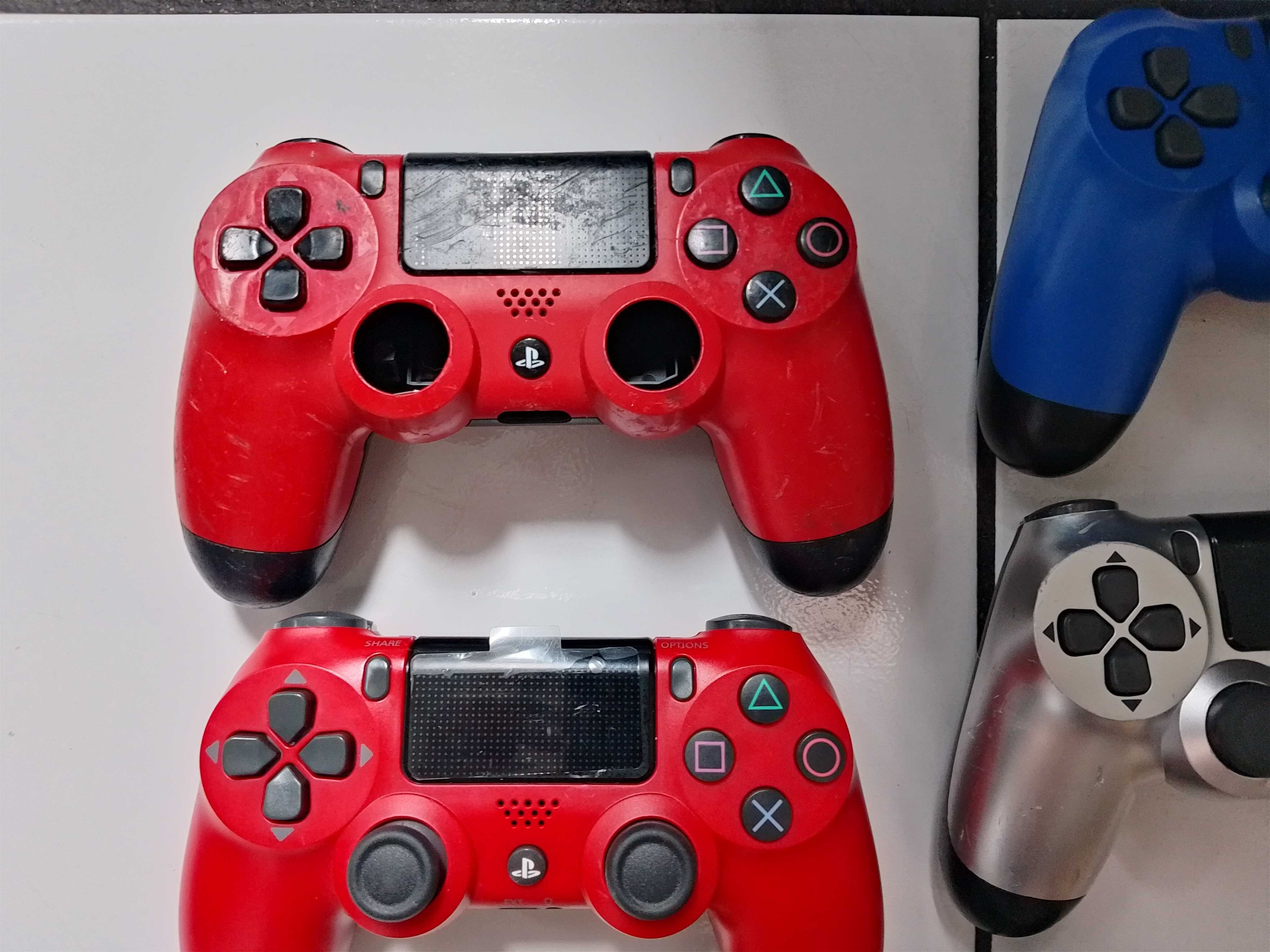 Zestaw 5 padów PlayStation 4 wszystko jak na zdjęciach .