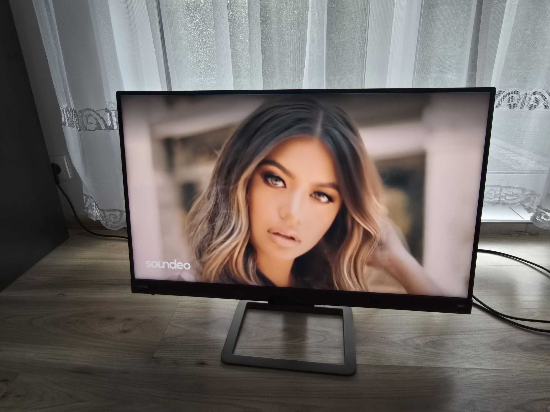 Monitor 4K 32 cale BenQ EW3280U USB-C z PD 60W, 2xHDMI, DPx1