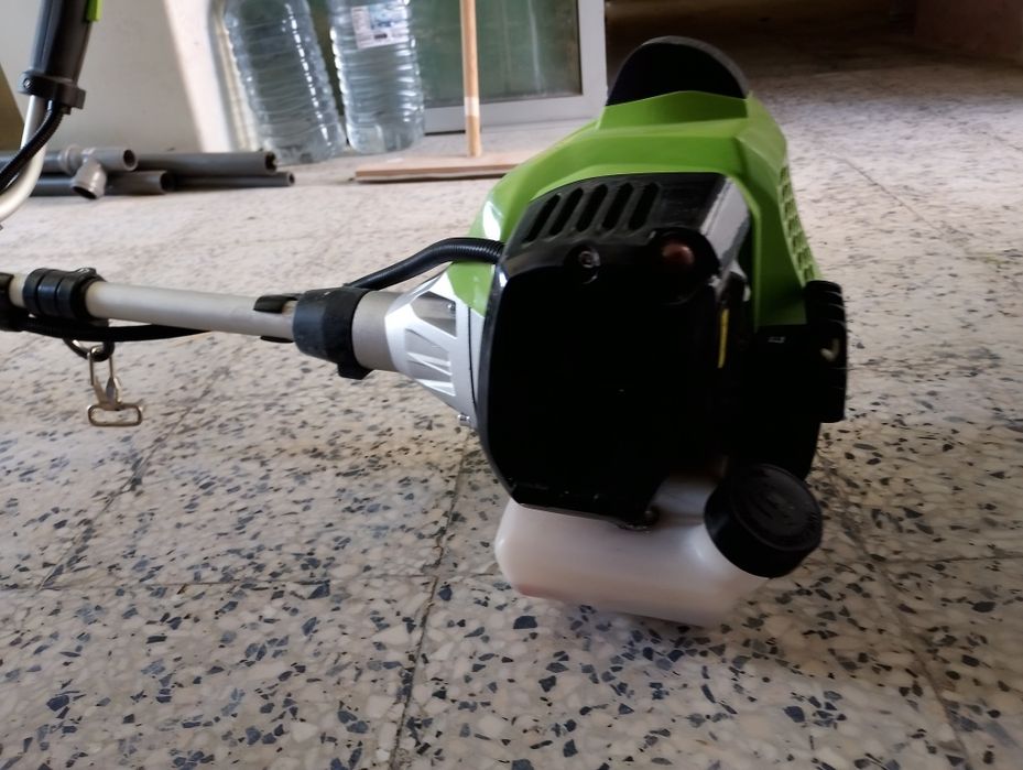 Roçadora Vito Agro a gasolina