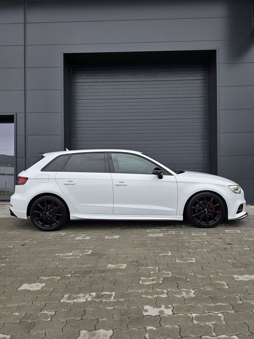 Audi A3 8V Facelift SLine "Look RS3"