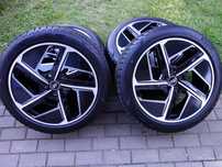 Koła ZIMOWE AUDI E-TRON GT RS 20'' Pirelli 2022