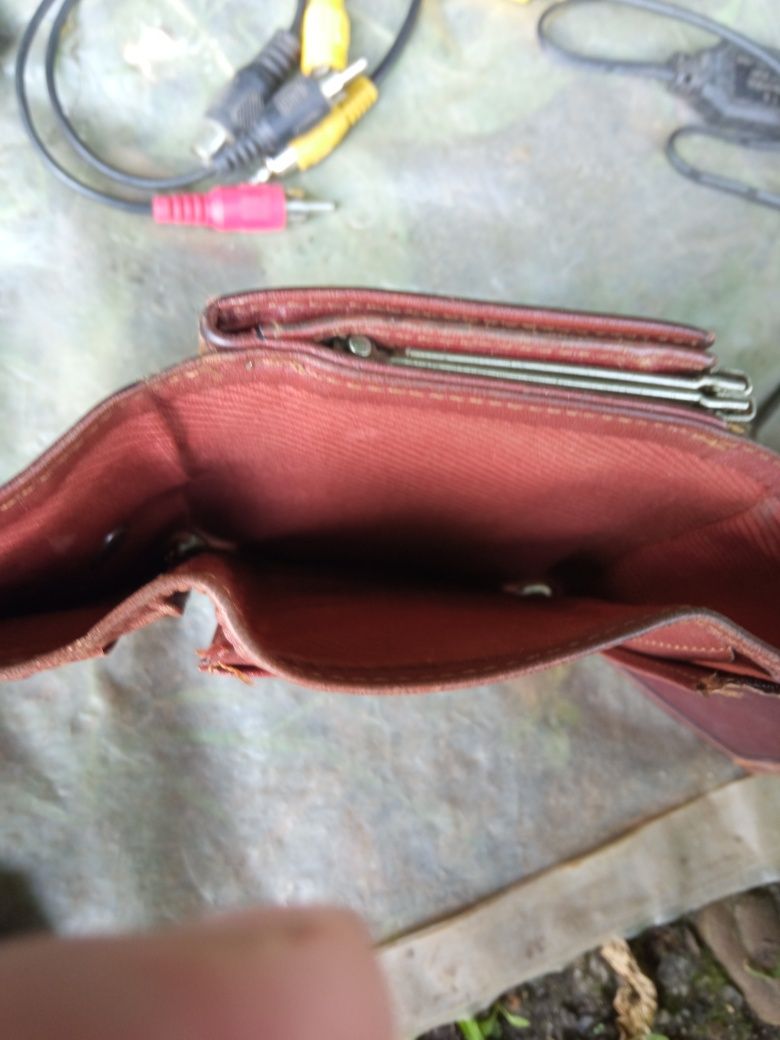 Продам кошельок жіночий.