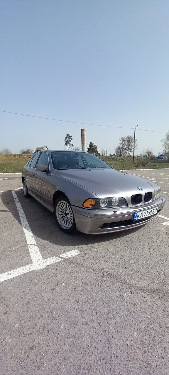 BMW e39 2001р. Рест
