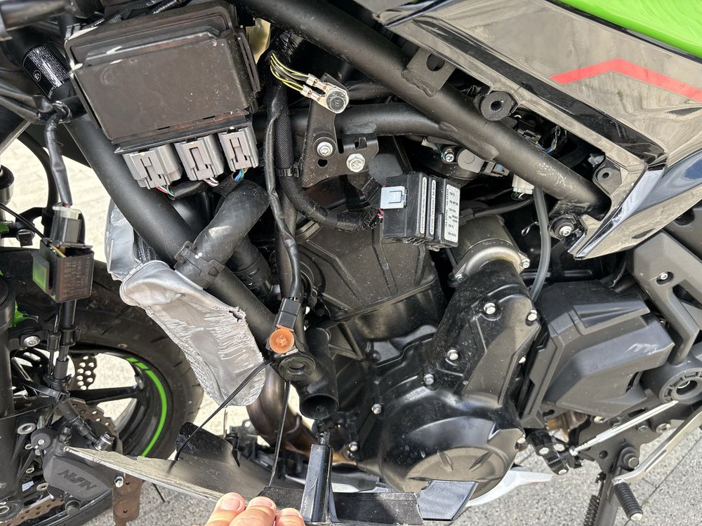 Kawasaki Ninja 650 ER.  2025 r  600 km