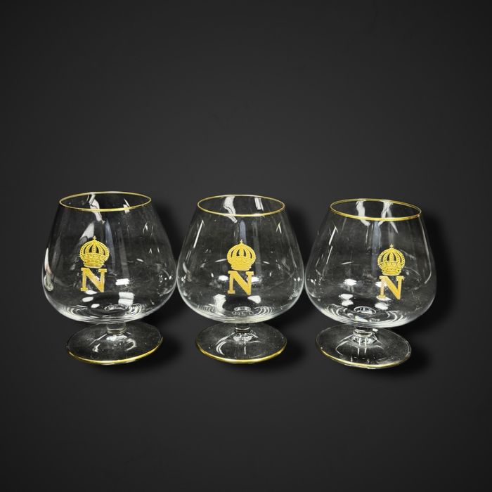 Zestaw kieliszków kryształowych St. Louis „Napoleonki” b5/111635