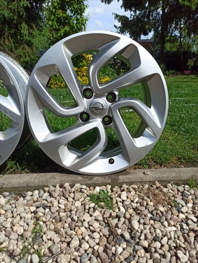 Felgi aluminiowe OPEL 16" 4x108