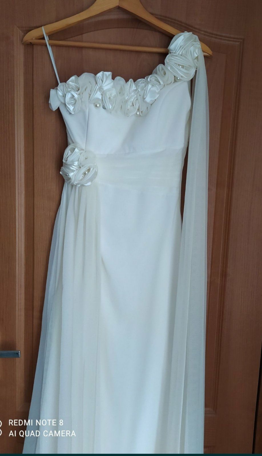 Сукня плаття весільне