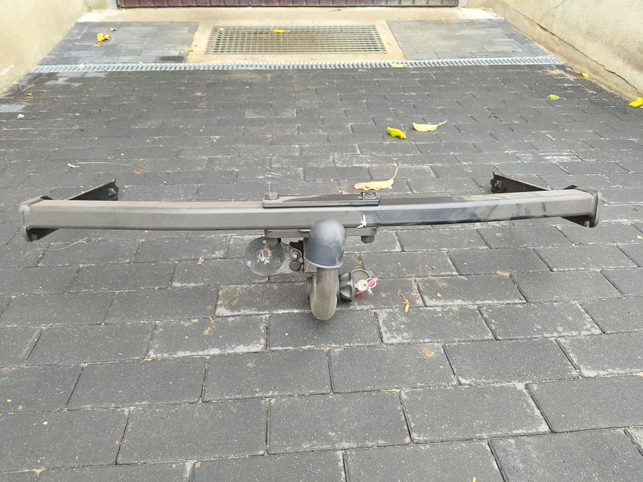 Hak odpinany audi a3 8p