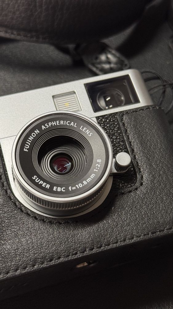 Fujifilm x half prata