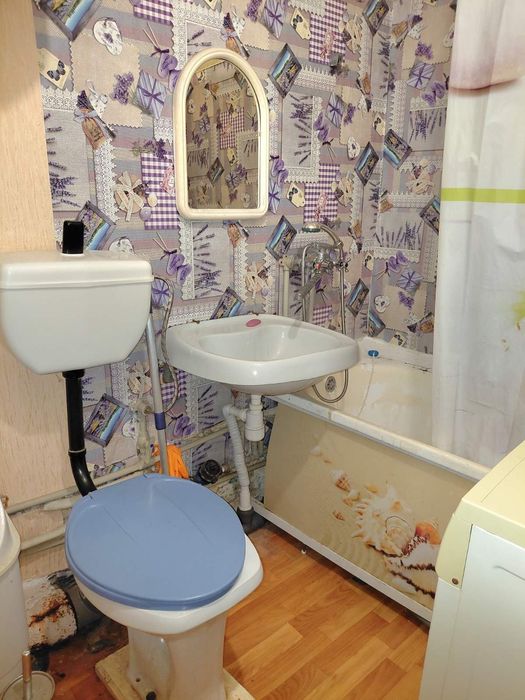 Сдам простую теплую 1к.кв ул.Батумская недорого