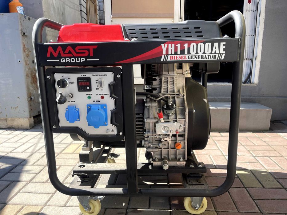 Дизельный генератор 8 кВт однофазный YH11000AE MAST GROUP