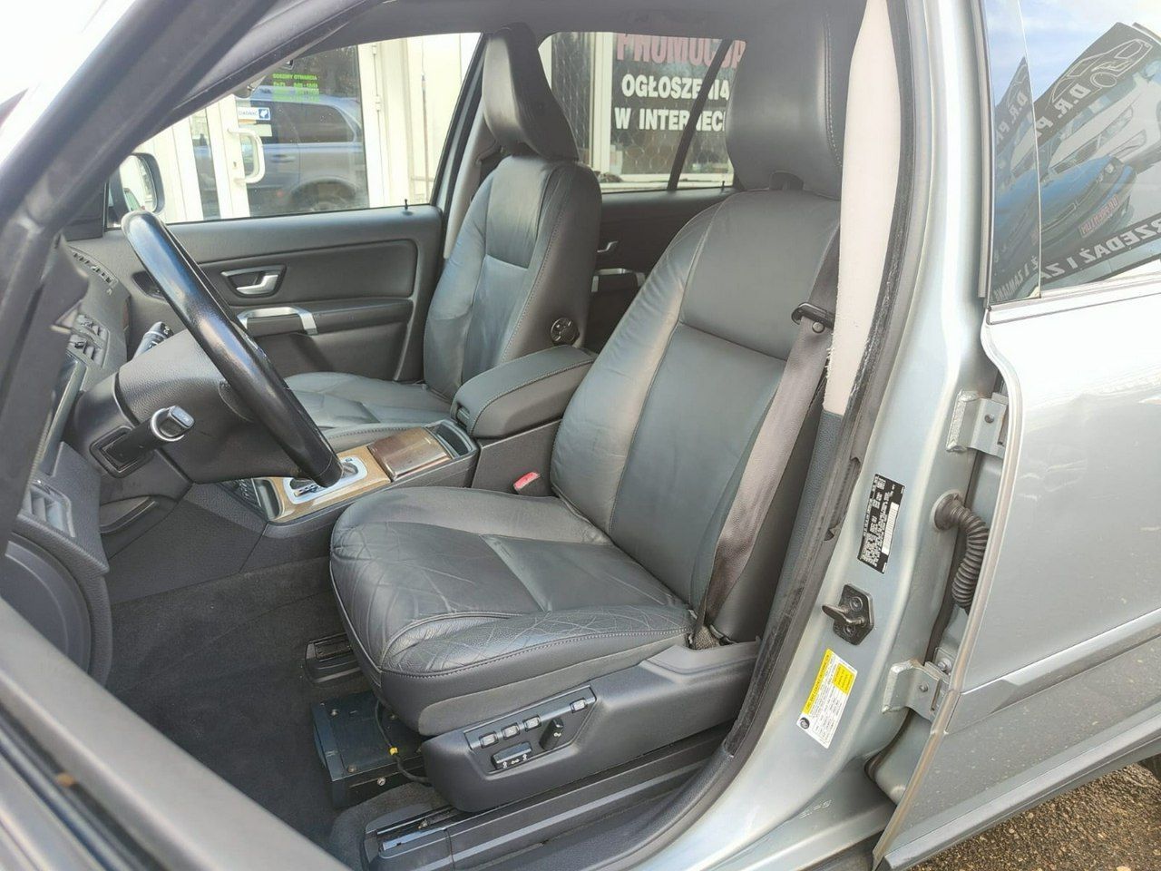 Volvo XC 90 3.2 Benzyna 243 KM, 4x4, Bliss, Kamera Cofania, Skóra, Grzane Fotele
