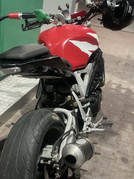 Honda cbr КАСТОМНА