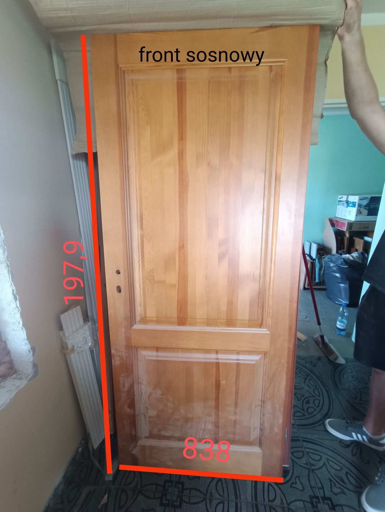 Drzwi wewnętrzne sosnowe drewniane lakierowane