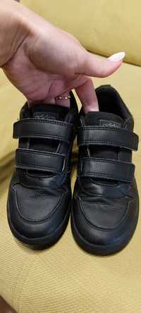 Кожаные кроссовки, кеды adidas р.33