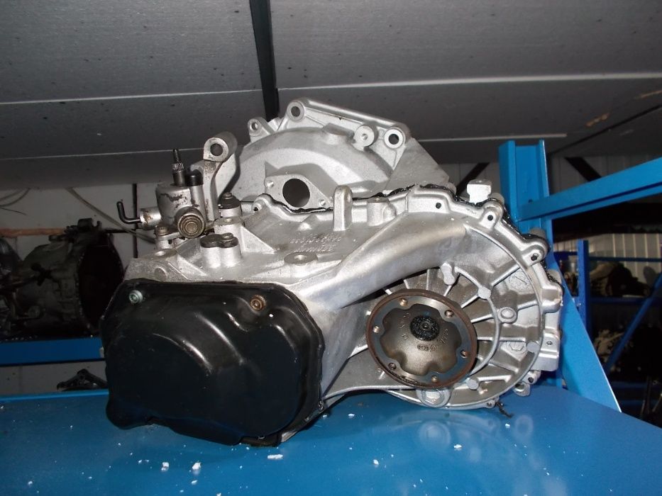 skrzynia biegów vw caddy 2.0 sdi 1.6 benzyna 5-biegowa