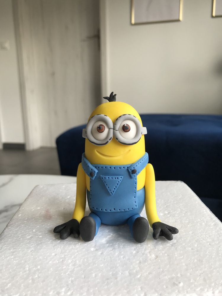 Lew figurka na tort dekoracja z masy cukrowej