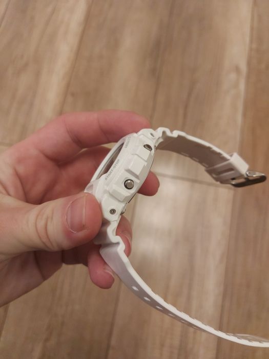 Casio G-Shock DW- 6900NB-7ER Eminem