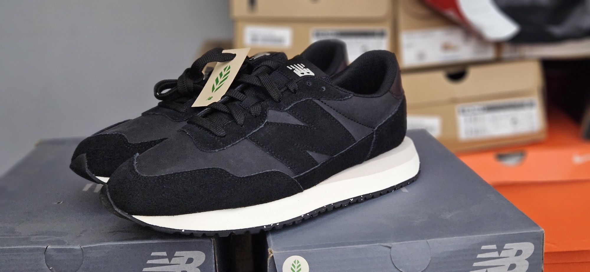 Кросівки New Balance 237. Розмір 45-46