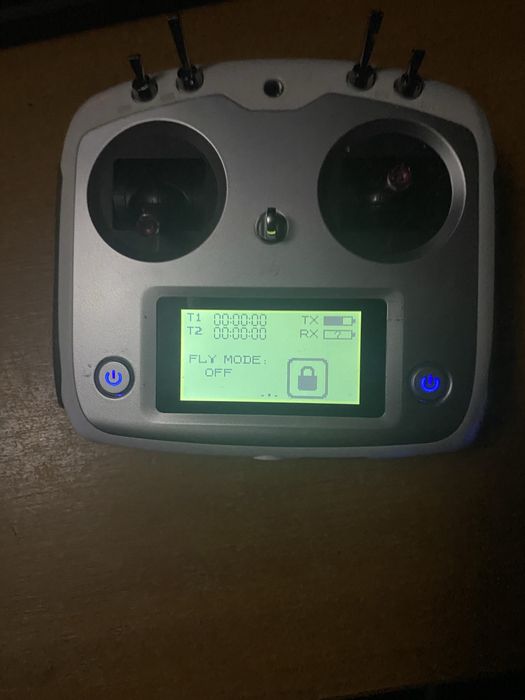 Продам Fly sky i6s