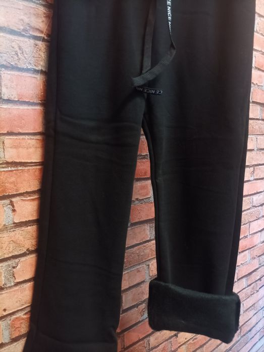 Czarn dzwony ocieplane 140 146