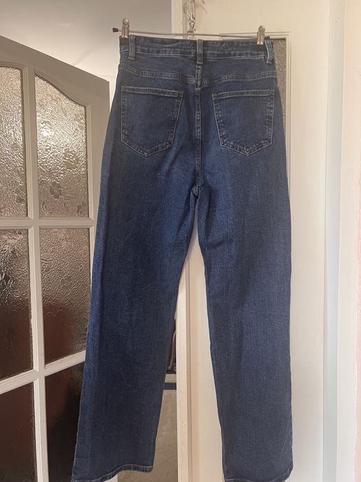 Фірмові джинси гарні