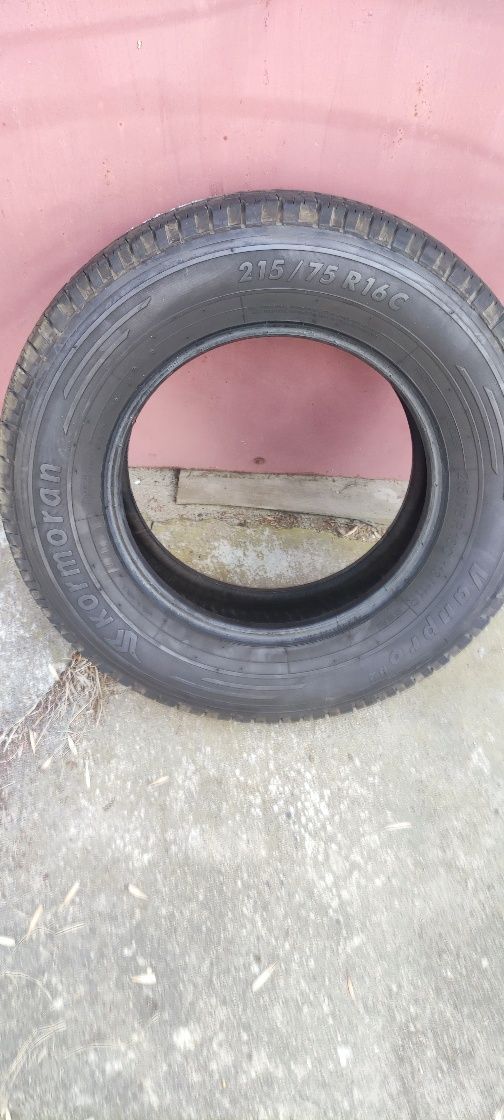 Sprzedam opony do busa 215/75/16c letnie