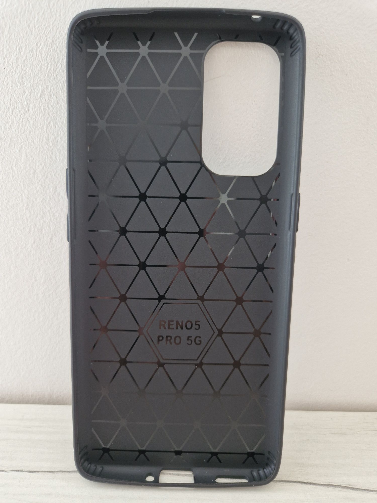 Back Case CARBON do OPPO RENO5 PRO 5G Czarny