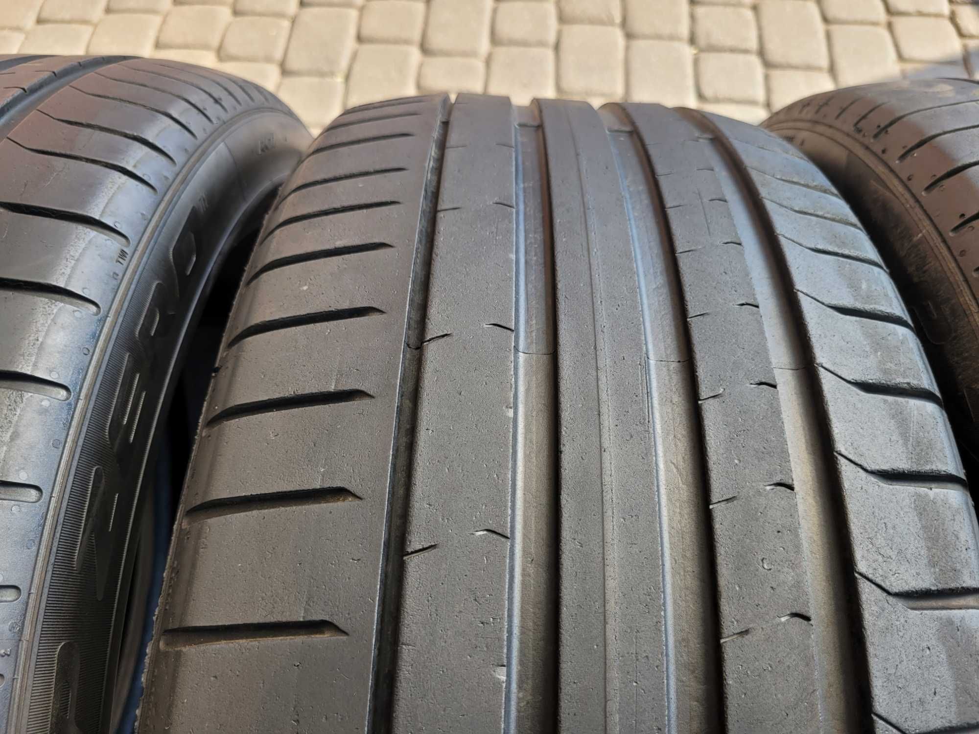 255 / 40  R 21   Pirelli PZero