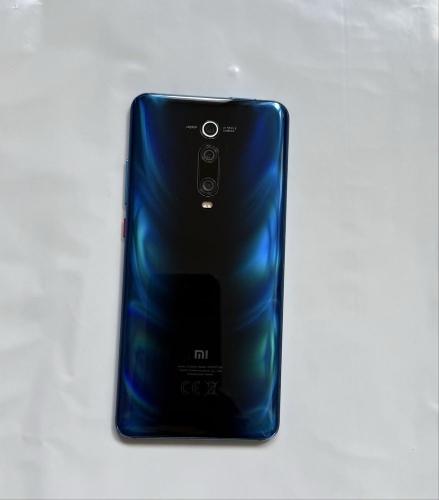 Xiaomi Mi 9T на запчастини
