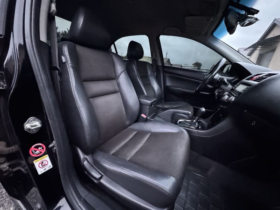 Honda Accord 2008 року 2 л бензин/автомат