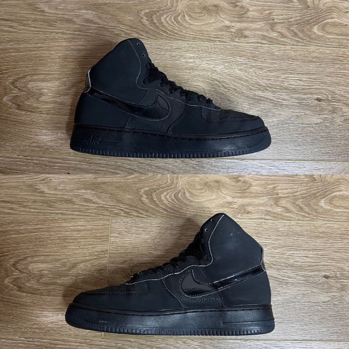 Продам БОМБЕЗНІ жіночі кросівки Nike Air Force 1 High Black