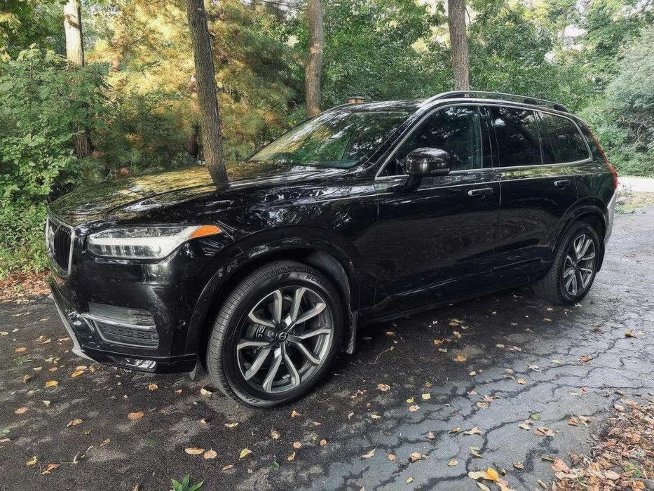 Volvo XC90 T5 Momentum 7-Passenger      2018