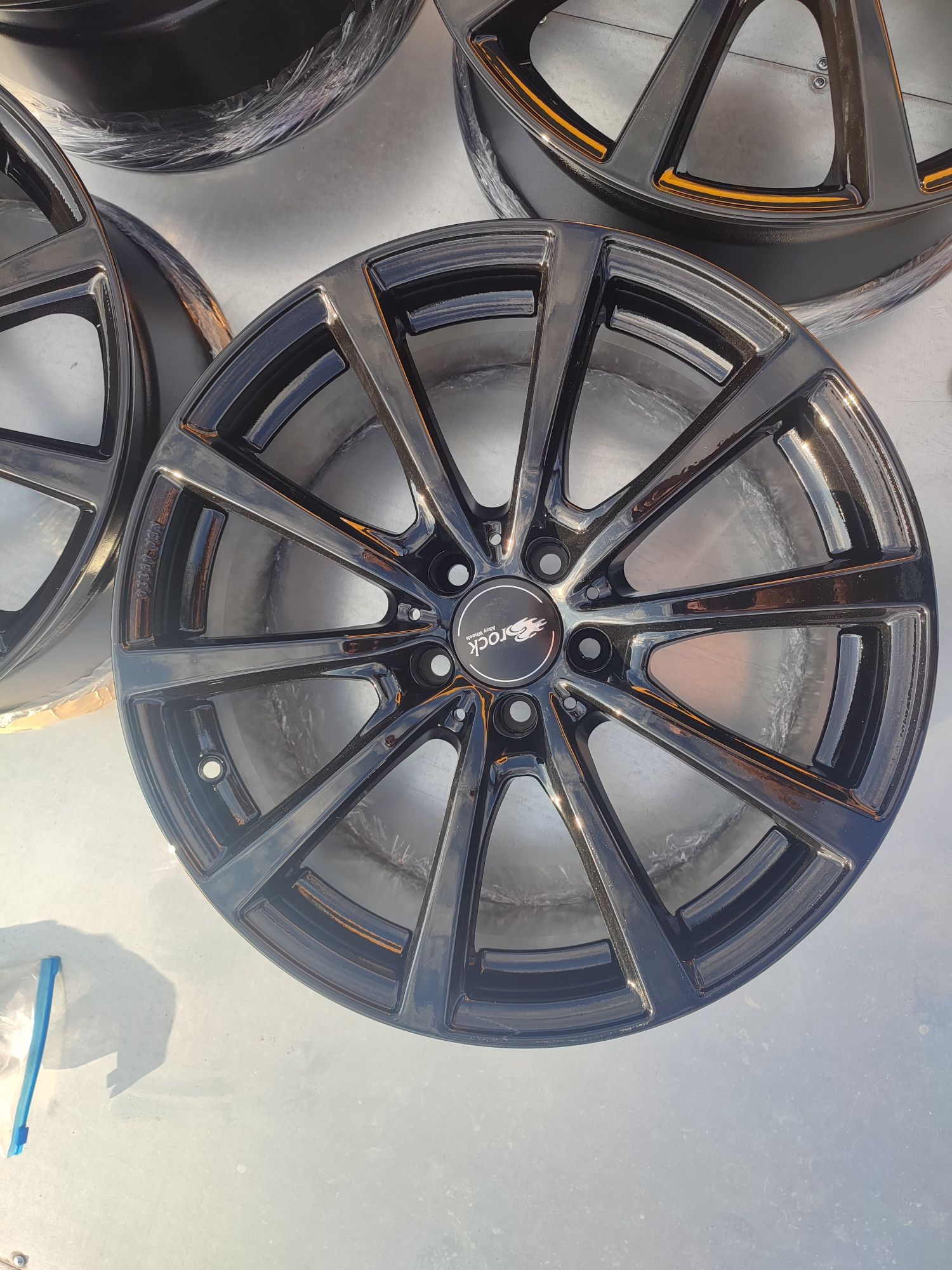 Felgi aluminiowe 19'' 5x112 et 45  8,5J stan bdb kpl nowych 4500 zł