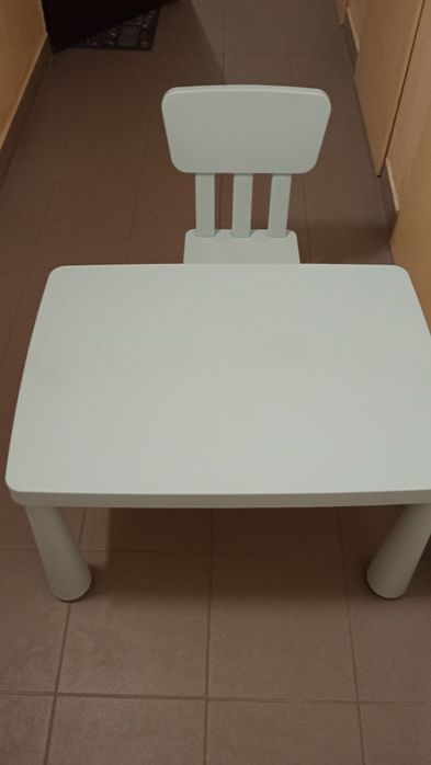 Krzesełko i stolik mammut