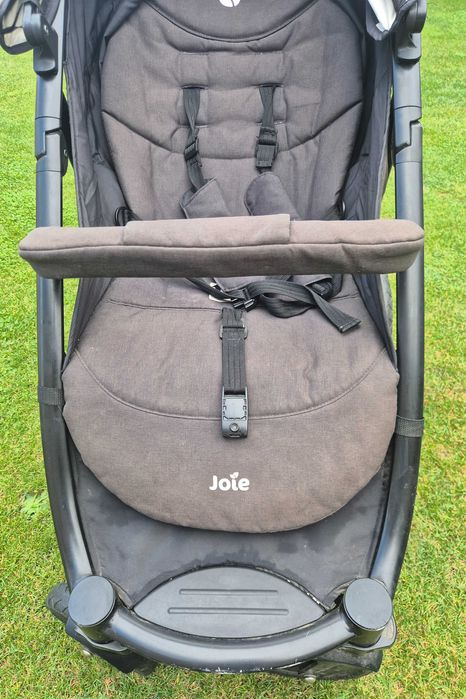Wózek spacerówka Joie