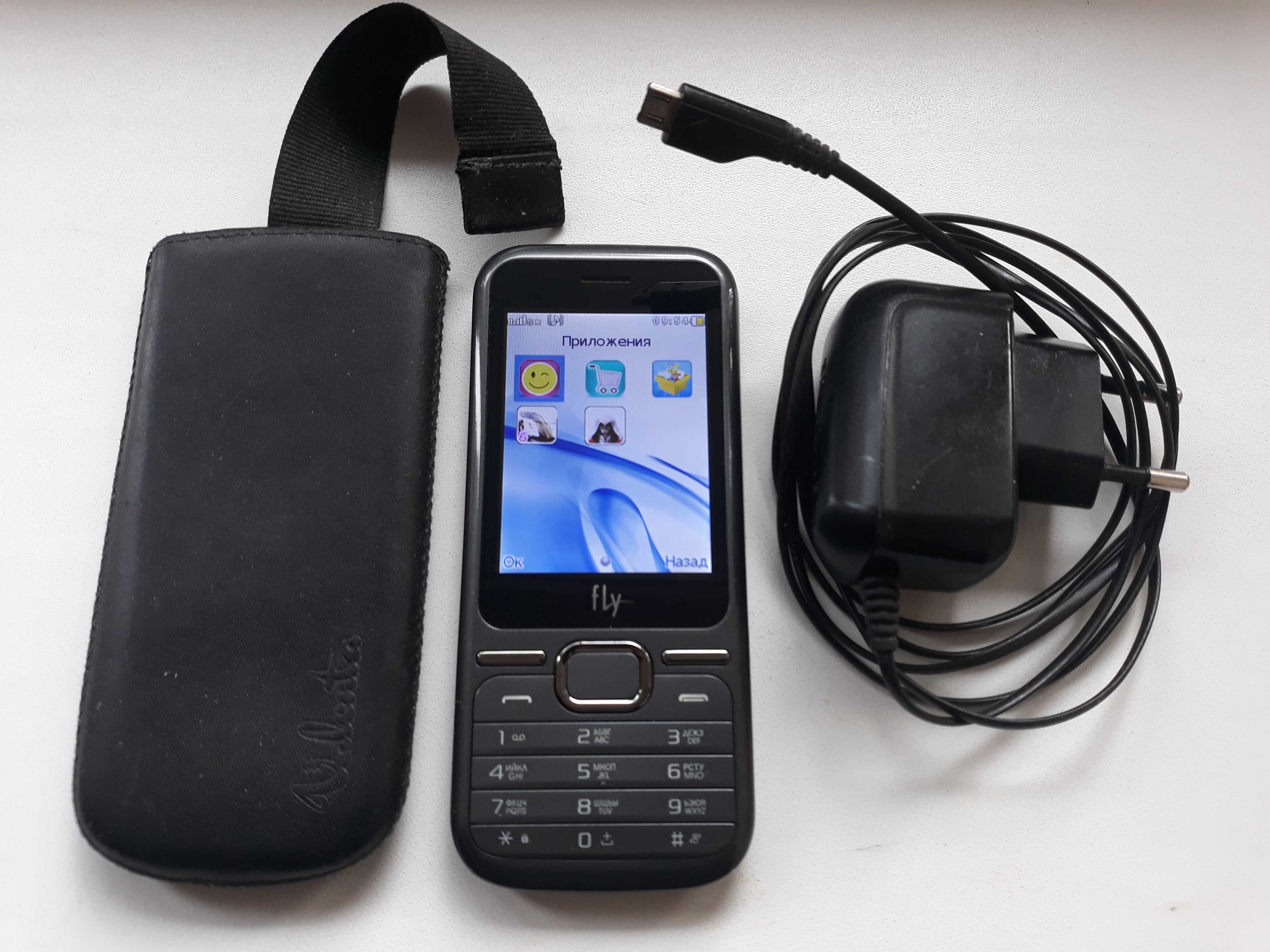 Телефон мобильный FLY-125 DS Dark Grey+ чехол из кожи