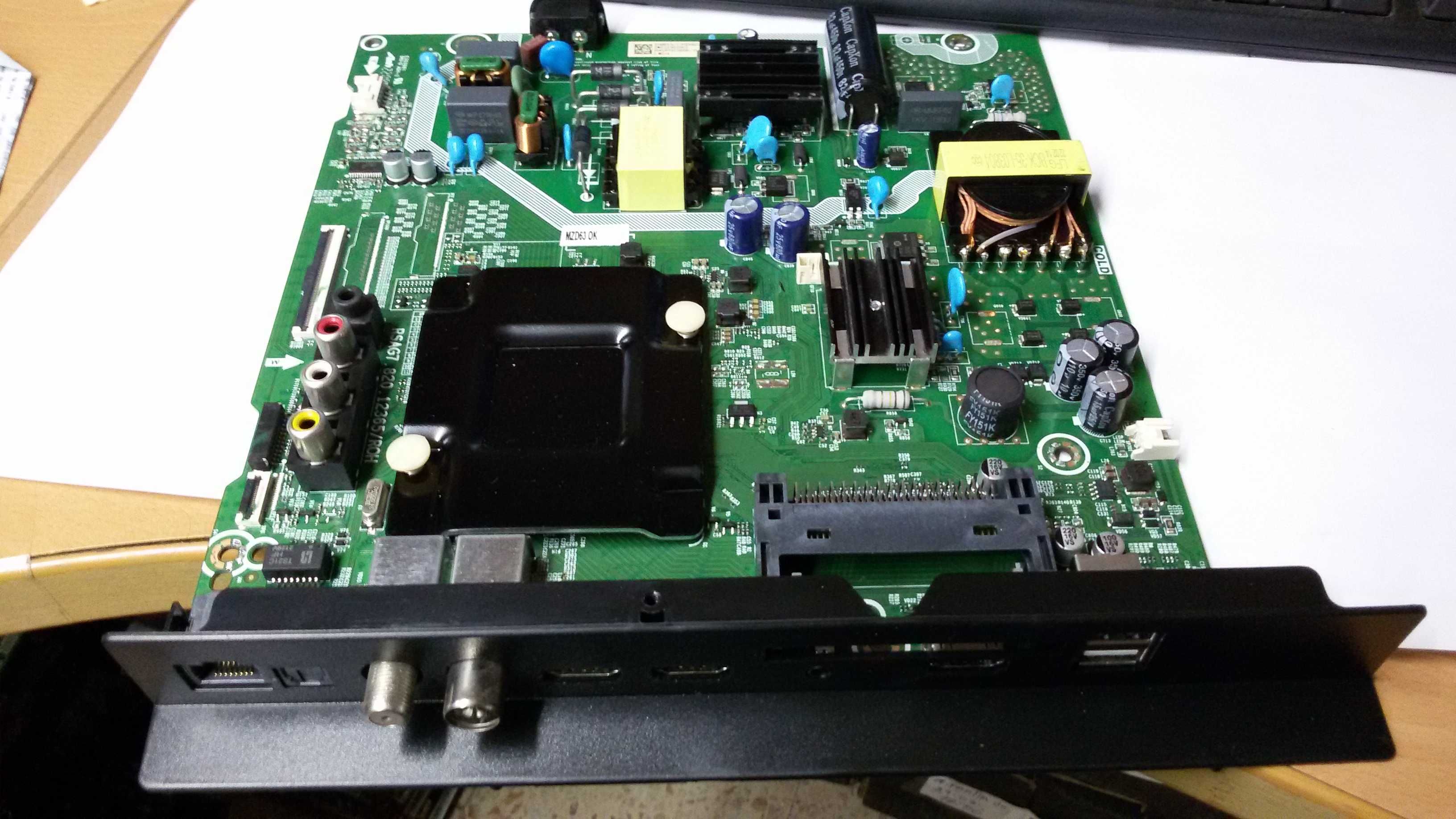 rsag7.820.12365-roh tv hisense 55a6eg