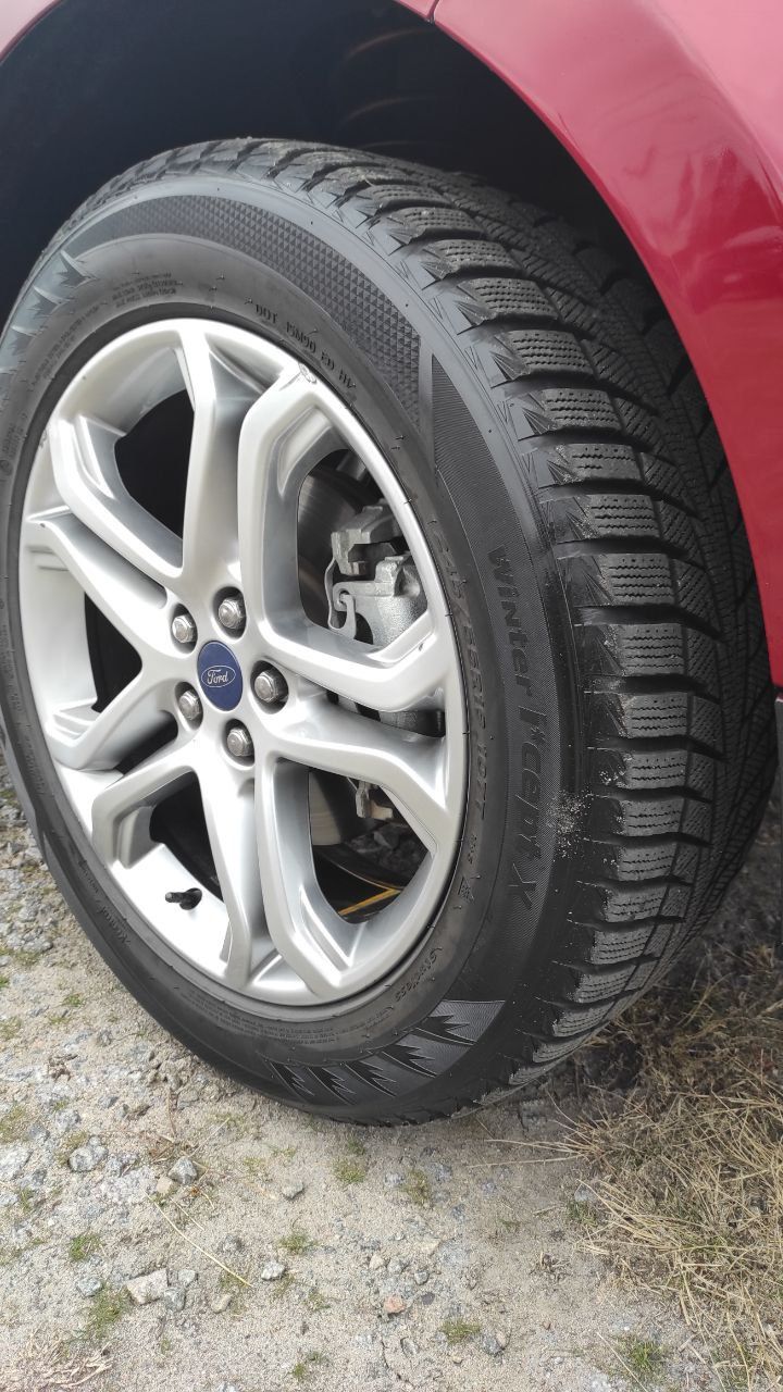 Продам Ford Edge