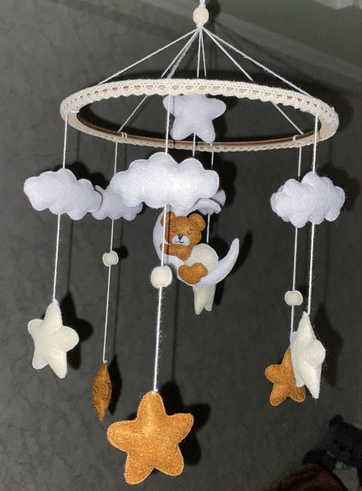 Мобіль дитячий, мʼяка іграшка