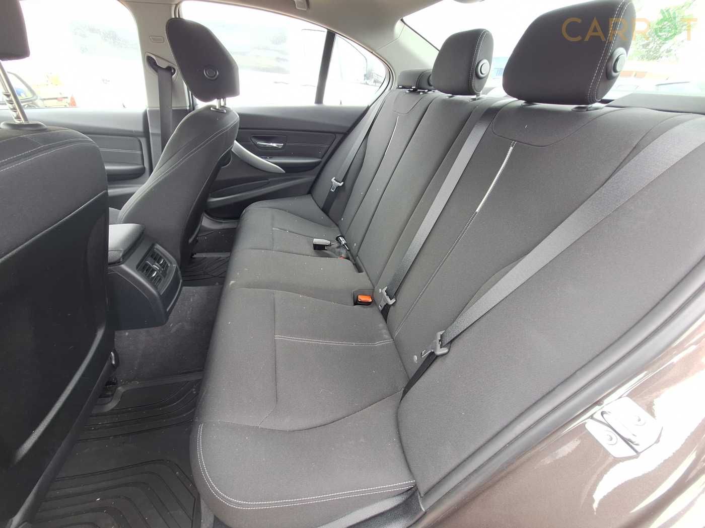 BMW F30 A17 2015 rok N47N 2.0 Diesel 143 KM Klapa Drzwi Zderzak Xdrive