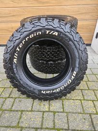 BfGoodrich A/T 245/70R17