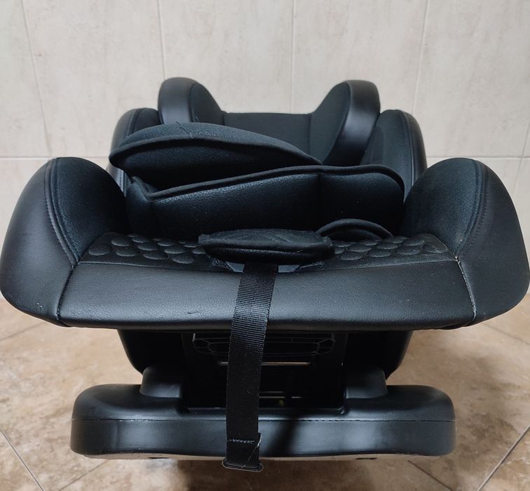 Cadeira Auto bebé (9kg-36kg)