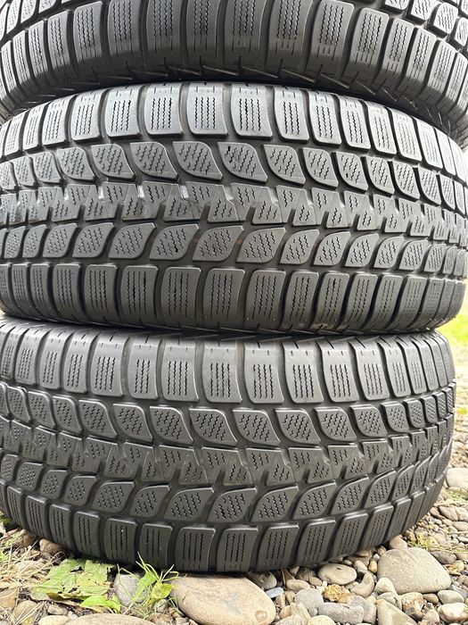 235/60/17 Bridgestone Blizzak Lm-25 4x4