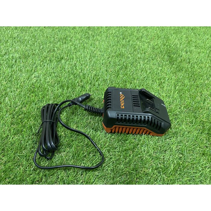 Зарядний пристрій DNIPRO-М FC-230, 3,0 А (Б/В)