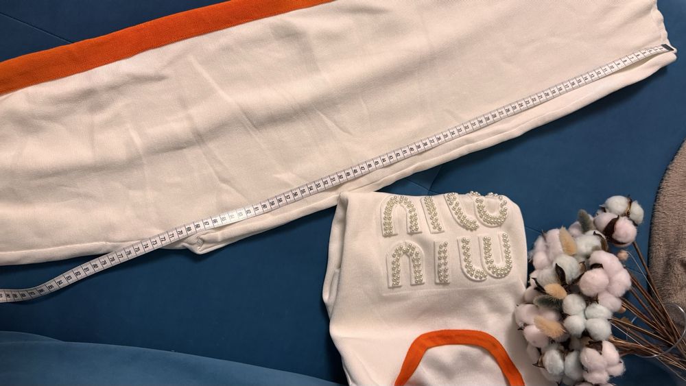 Брючний костюм від світового бренду Miu Miu