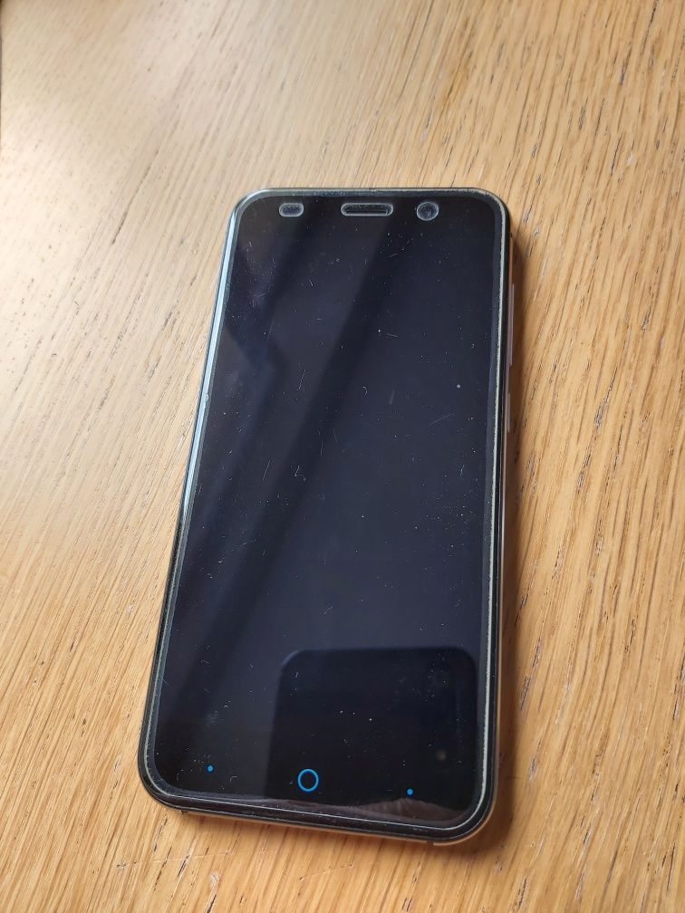 Telefon ZTE blade