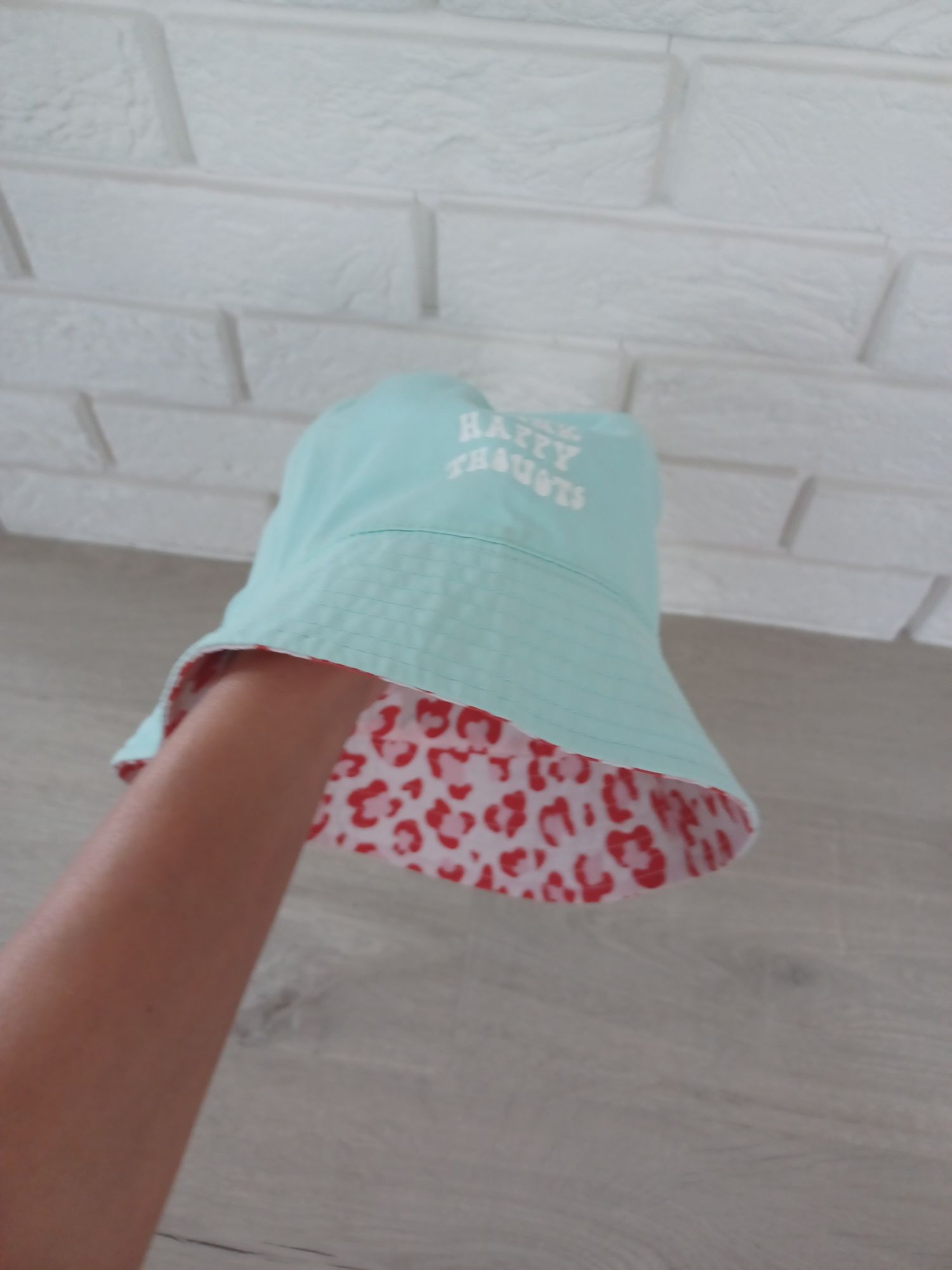 Kapelusz Bucket hat reserved dwustronny 9-13 lat