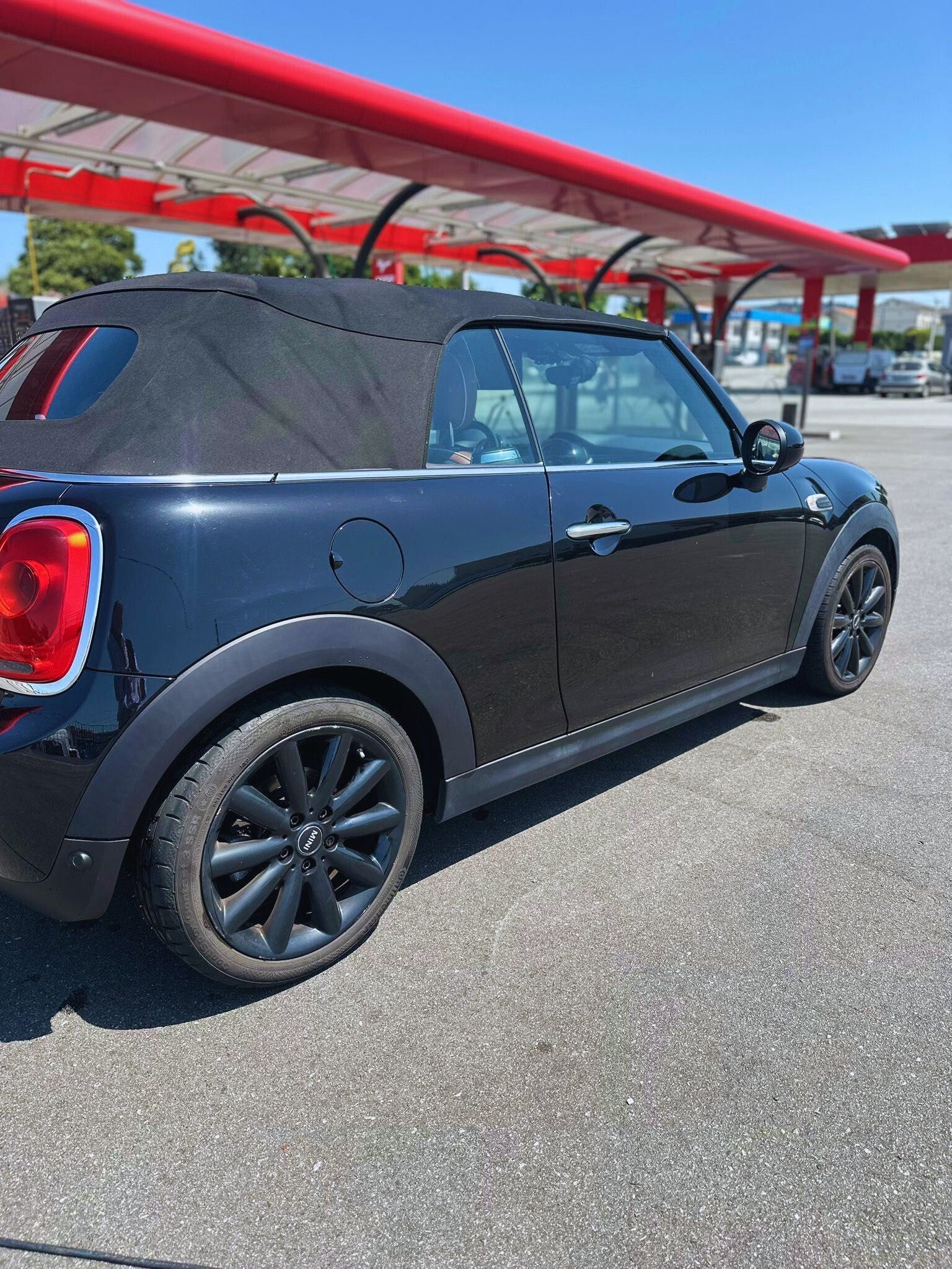 Mini Cooper Cabrio