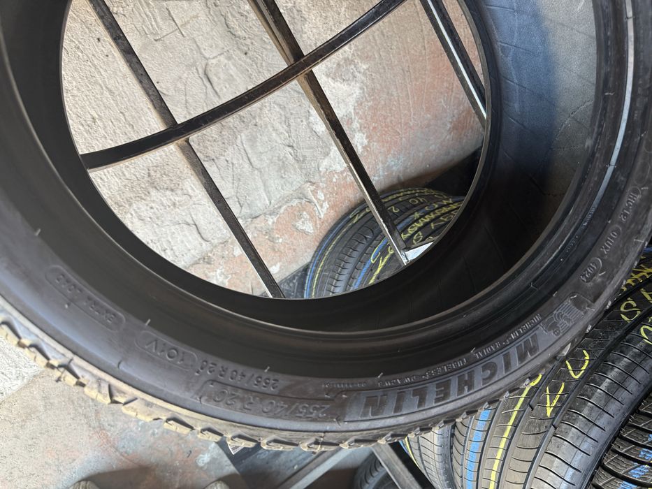 Шины БУ 255 40 R 20 Michelin Cross climate 2 резина всесезонная